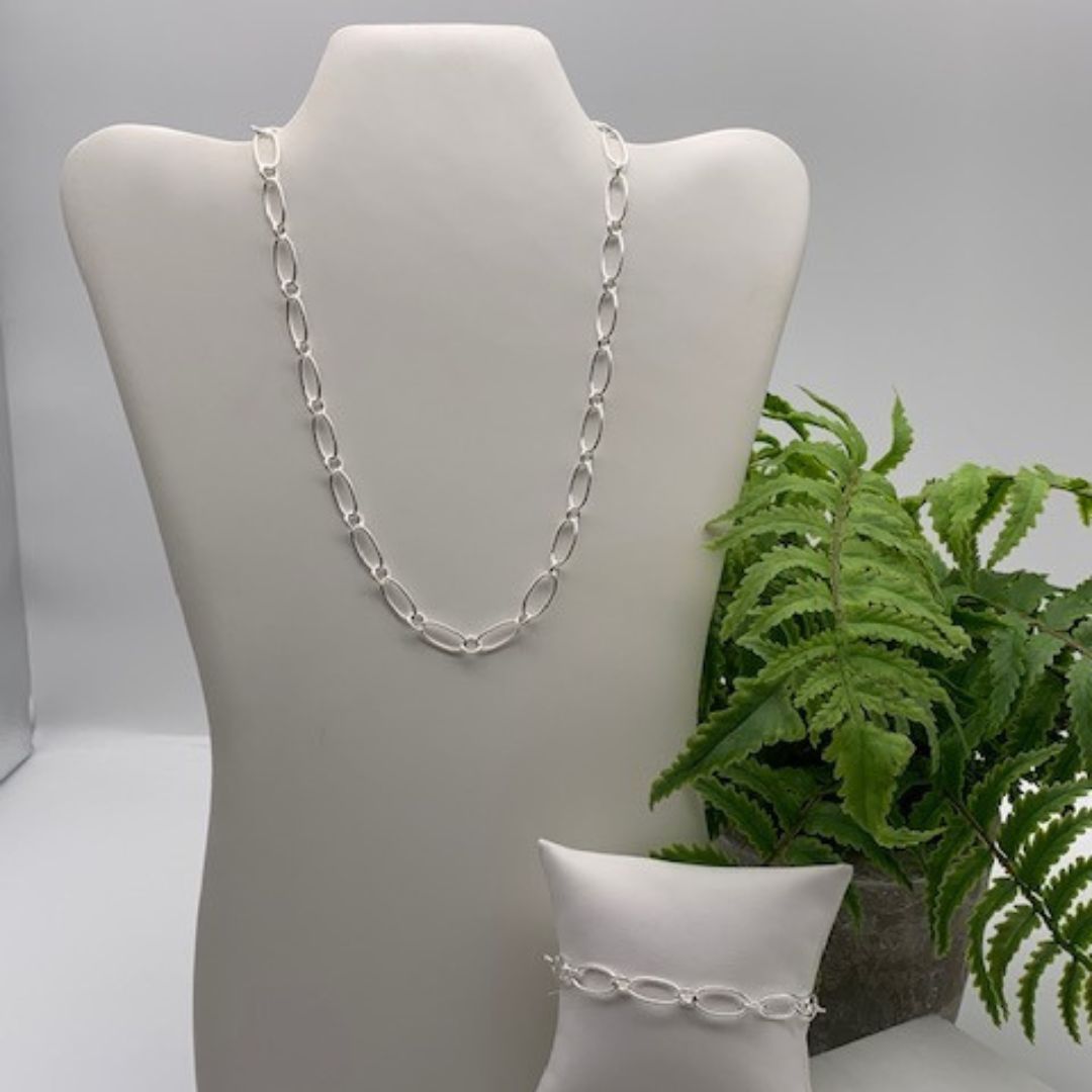 Oval Chain Necklace & Bracelet Set